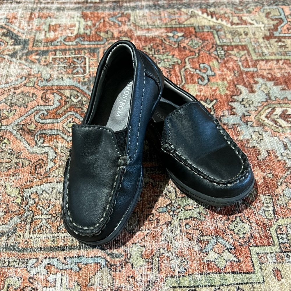 Nordstrom Kid’s Mason Black Faux Leather Loafer Size 7 1/2